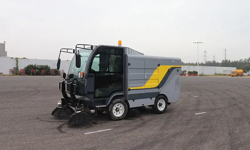 新品純電動清掃車：環(huán)保、高效、便捷的城市清潔利器