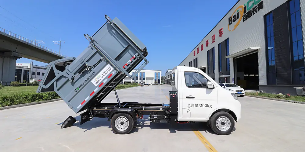 新能源側(cè)裝式垃圾車，新能源垃圾車，小型垃圾車，純電動垃圾車