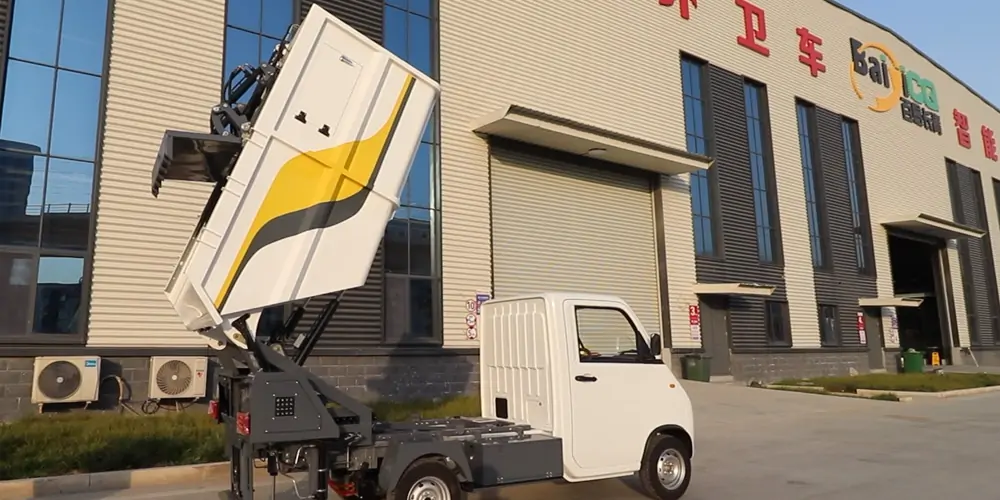 純電動(dòng)后裝式垃圾車(chē)，后裝式垃圾車(chē)，垃圾車(chē)，電動(dòng)垃圾車(chē)